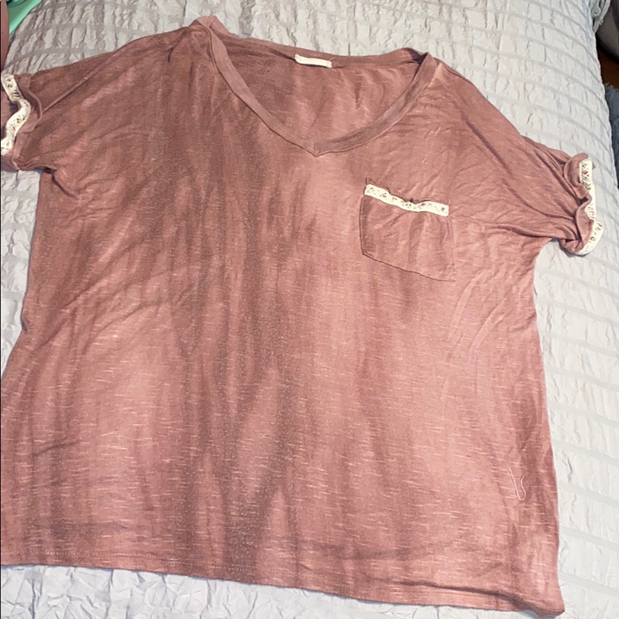 V-Tee